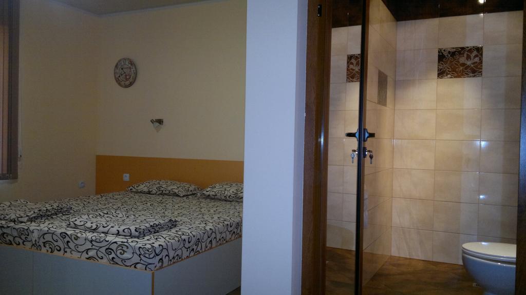 Slavina Guest House Sapareva Banya Bilik gambar