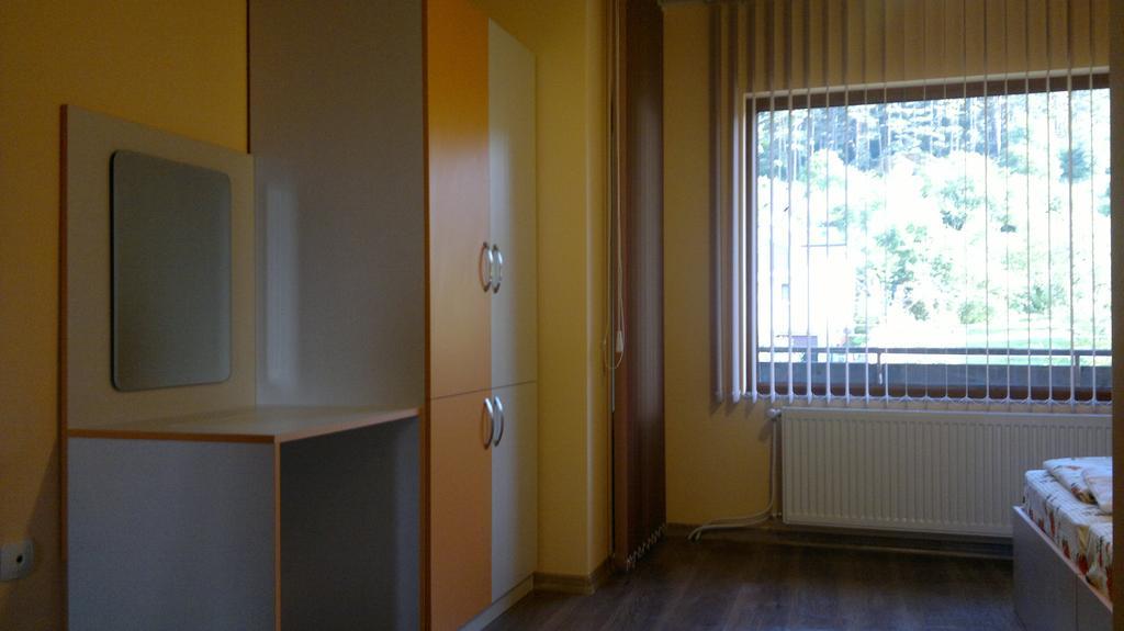 Slavina Guest House Sapareva Banya Bilik gambar